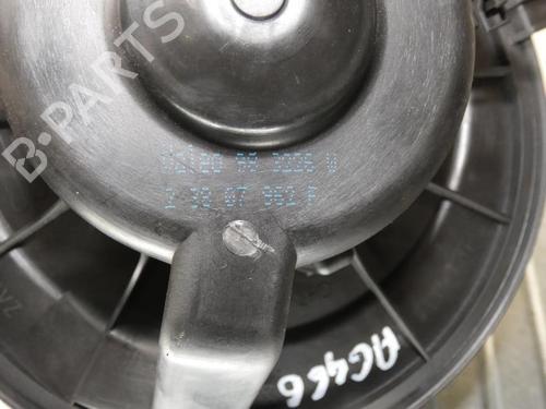 Heater blower motor SEAT LEON (1P1) 1.9 TDI | BP23697849M62 