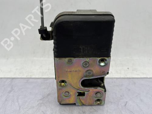 Vergrendeling links voor PEUGEOT 306 Hatchback (7A, 7C, N3, N5) 1.9 D (68 hp) 23741666