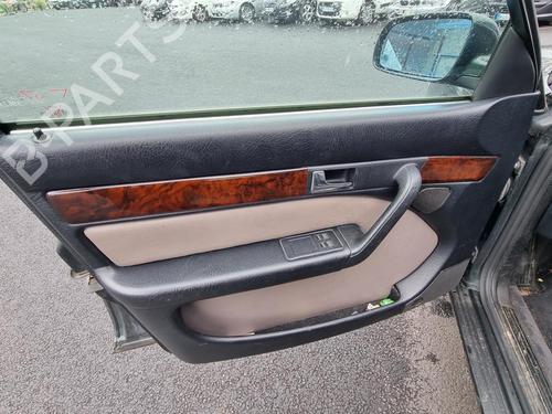 Right tailgate light AUDI A6 C4 (4A2) 2.5 TDI | BP27617501C80 - Image 39