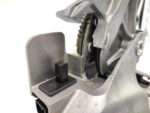 Hand brake PEUGEOT 2008 I (CU_) 1.2 THP 110 / PureTech 110 | BP23741624I18 - Image 10