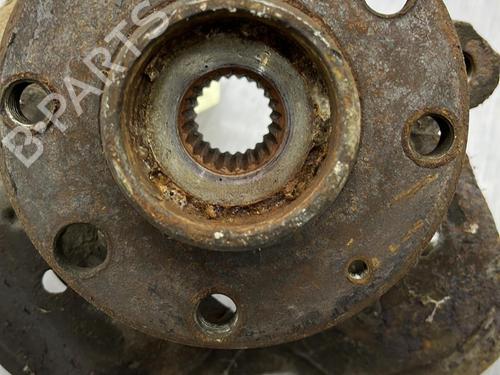 Used Right front steering knuckle Right front steering knuckle OPEL TIGRA (S93) 1.6 16V (F07) (106 hp) 23700428 23700428