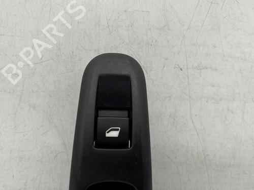 Right rear window switch CITROËN C3 III (SX) 1.2 THP 110 (SXHNPS, SXHNZT, SXHNZ6) | BP29372547I28 