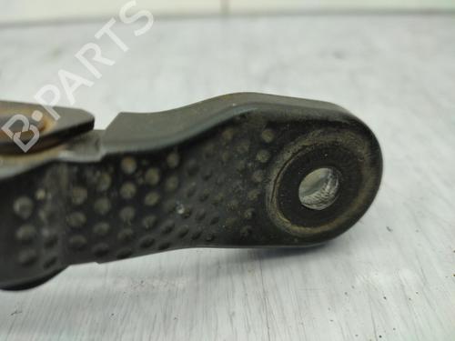 Used Front windshield wiper arm Front windshield wiper arm RENAULT SCÉNIC III (JZ0/1_) 1.9 dCi (JZ0J, JZ1J, JZ1K, JZ1S) (131 hp) 23706884 23706884