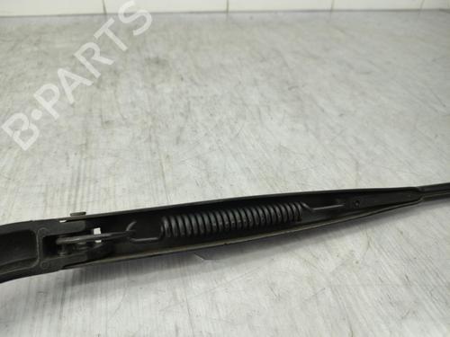 Front windshield wiper arm CHEVROLET CRUZE (J300) 2.0 CDI | BP23711379C143