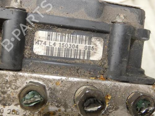 Used ABS pump ABS pump RENAULT SCÉNIC II (JM0/1_) 1.5 dCi (JM0F) (82 hp) 23684818 23684818