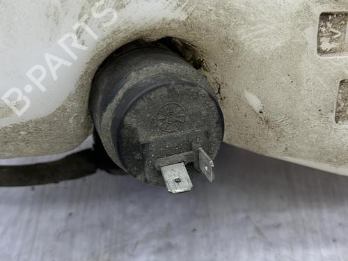 Used Windscreen washer tank Windscreen washer tank FIAT PUNTO (188_) 1.2 60 (188.030, .050, .130, .150, .230, .250) (60 hp) 23674564 23674564