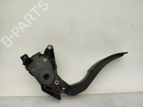 pedal-renault-clio-iv-bh_-2012-2013-2014-2015-2016-2017-2018-2019-2020-2021-23719811 main image