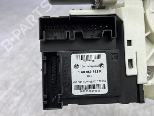 Front right window mechanism VW GOLF V (1K1) 2.0 TDI | BP23756800C23 