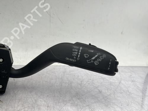 Used Steering column stalk Steering column stalk SEAT IBIZA IV (6J5, 6P1) 1.6 TDI (90 hp) 30771010 30771010