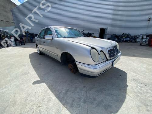 Dashboard MERCEDES-BENZ E-CLASS (W210) E 240 (210.061) | BP36440136C46 - Image 29