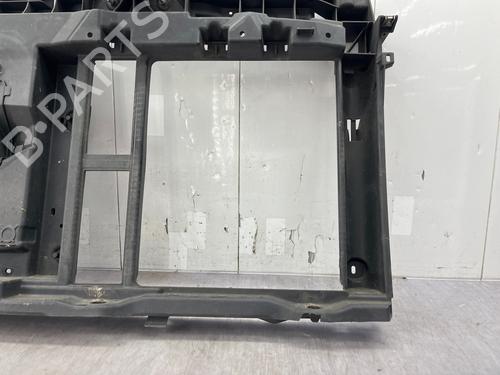 Frontplade/Frontkurv Frontplade/Frontkurv PEUGEOT 2008 I (CU_) 1.2 VTi (82 hp) 33984210 33984210
