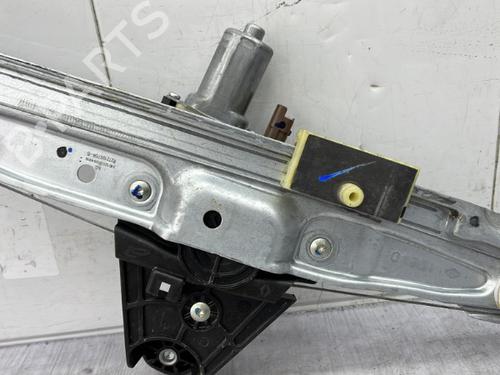 Used Rear left window mechanism Rear left window mechanism DACIA SANDERO III 1.0 TCe 90 (91 hp) 23751404 23751404