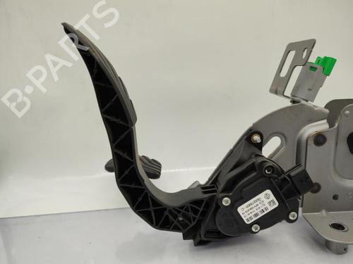 Used Pedal RENAULT SCÉNIC IV (J9_) 1.7 Blue dCi 120 (J9A7, J9A8) (120 hp) 23721262