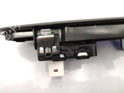 Right front window switch PEUGEOT 308 SW II (LC_, LJ_, LR_, LX_, L4_) 1.2 THP 130 | BP23739729I26 
