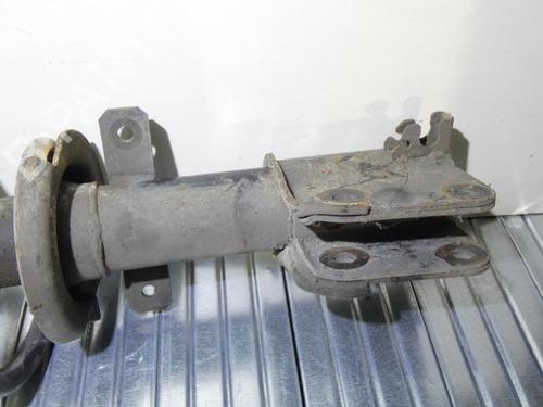Used Left front shock absorber RENAULT TRAFIC II Van (FL) 1.9 dCi 100 (FL0C) (101 hp) 23696524