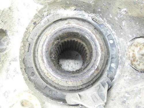 Used Left front steering knuckle Left front steering knuckle OPEL VECTRA C GTS (Z02) 1.9 CDTI (F68) (120 hp) 23670576 23670576