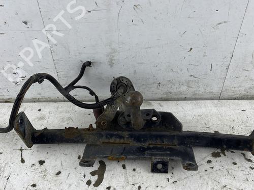 Used Tow ball/Mechanism Tow ball/Mechanism RENAULT ESPACE III (JE0_) 1.9 dTi (JE0M) (98 hp) 33199202 33199202