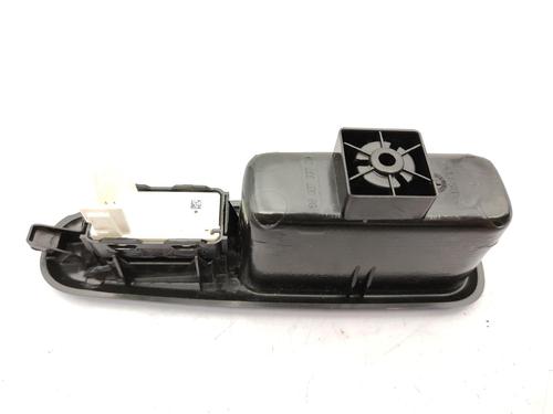 Left rear window switch CITROËN C3 III (SX) 1.2 VTi 82 | BP23732637I29 - Image 7