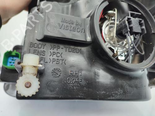 Used Right headlight Right headlight FORD FIESTA V (JH_, JD_) 1.4 TDCi (68 hp) 23712531 23712531