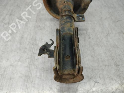 Used Right front shock absorber Right front shock absorber SUZUKI SWIFT III (MZ, EZ) 1.3 DDiS (RS413D) (75 hp) 23709136 23709136