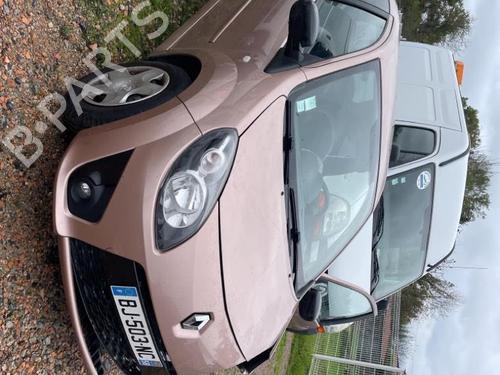 Høyre foran beltestrammer RENAULT TWINGO II (CN0_) 1.2 16V (CN04, CN0B) | BP23718438C88 