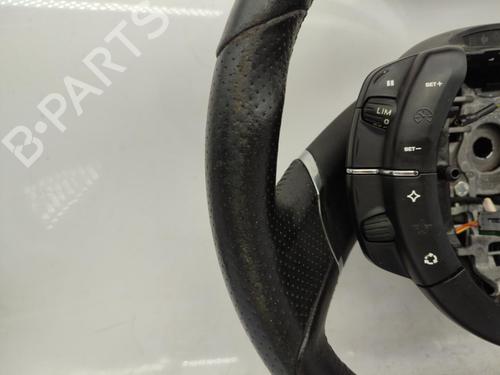Used Steering wheel CITROËN C4 Coupe (LA_) 2.0 HDi (136 hp) 23731927