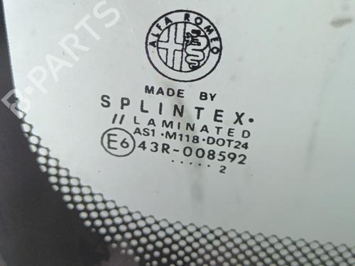 Used Windscreen Windscreen ALFA ROMEO 166 (936_) 2.4 JTD (936AXA00, 936A3B00) (150 hp) 23704428 23704428