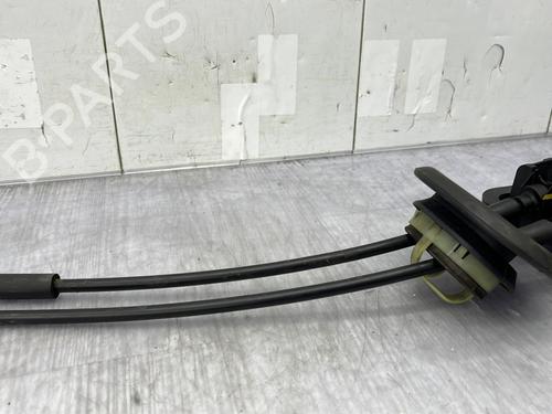 Selector da caixa Selector da caixa PEUGEOT 208 I (CA_, CC_) 1.0 VTi (68 hp) 24656381 24656381