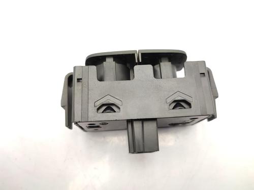 Used Warning switch RENAULT TRAFIC III Van (FG_) 2.0 dCi 120 (FGMN) (120 hp) 23749374