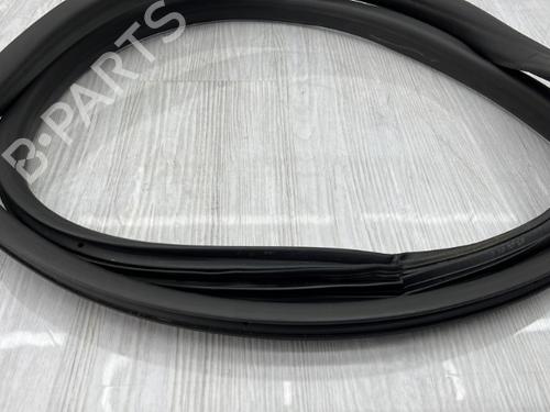 rubber-door-seal-renault-clio-iv-bh_-2012-2013-2014-2015-2016-2017-2018-2019-2020-2021-23758848 main image