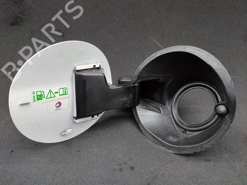 Fuel flap PEUGEOT 2008 I (CU_) 1.2 THP 110 / PureTech 110 | BP23741588C131