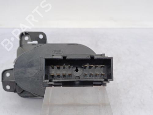 Used Headlight switch FORD FIESTA V (JH_, JD_) 1.4 TDCi (68 hp) 23712348