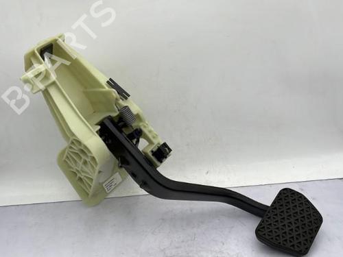 Used Break pedal BMW X3 (F25) xDrive 30 d (258 hp) 23752362