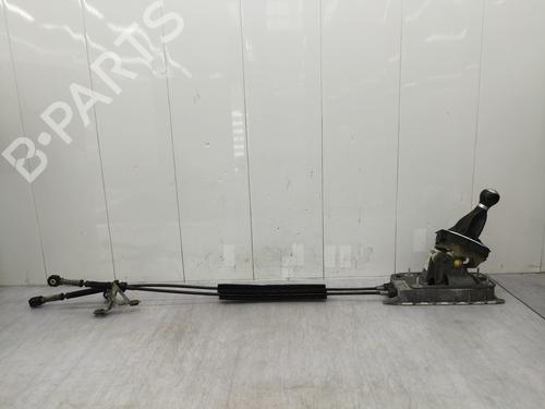 Used Gear lever VW GOLF V (1K1) 1.6 (102 hp) 26289020