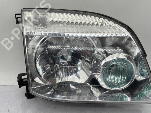 Used Right headlight NISSAN X-TRAIL I (T30) [2001-2013]  26738445