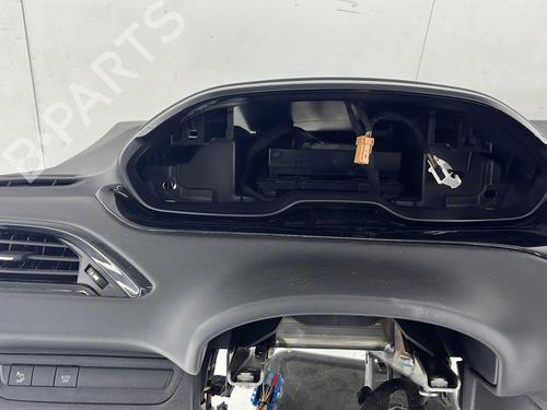 Used Dashboard Dashboard PEUGEOT 208 I (CA_, CC_) 1.6 HDi / BlueHDi 75 (75 hp) 27359959 27359959