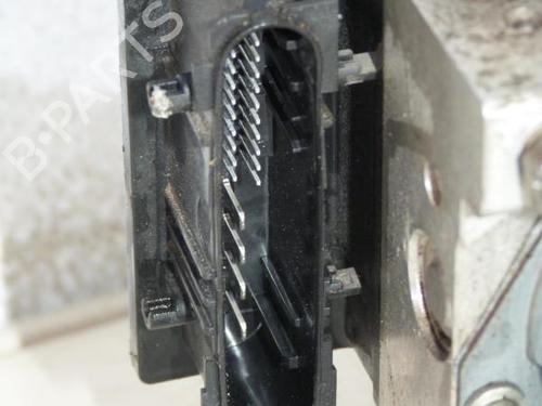 Used ABS pump ABS pump RENAULT CLIO II (BB_, CB_) 1.4 16V (B/CB0P, BB13) (98 hp) 23692898 23692898