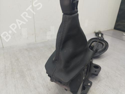 Used Gear lever Gear lever PEUGEOT 208 II (UB_, UP_, UW_, UJ_) 1.2 PureTech 75 (75 hp) 26617746 26617746