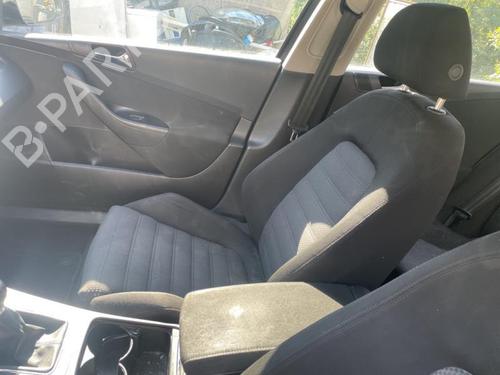 Left front window switch VW PASSAT B6 (3C2) 2.0 TDI 16V | BP23708662I27 - Image 13