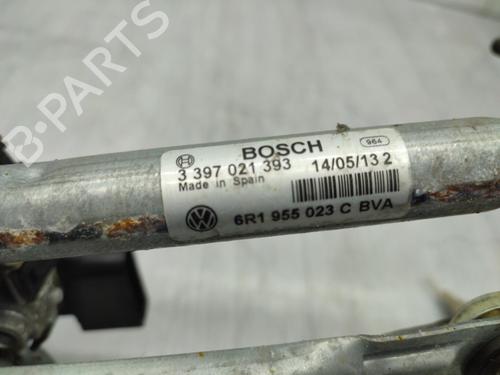 Used Front wiper motor VW POLO V (6R1, 6C1) 1.4 (6R1) (85 hp) 23706937
