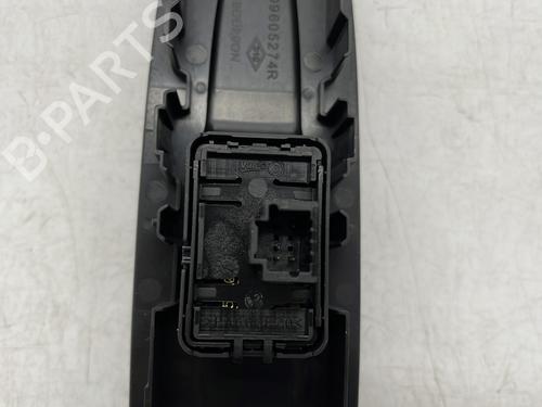 Used Right rear window switch Right rear window switch RENAULT SCÉNIC IV (J9_) 1.6 dCi 130 (130 hp) 26436824 26436824