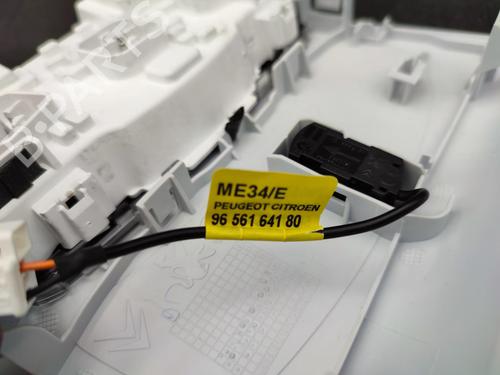 Interior roof light PEUGEOT 208 I (CA_, CC_) 1.0 VTi | BP23728517I8
