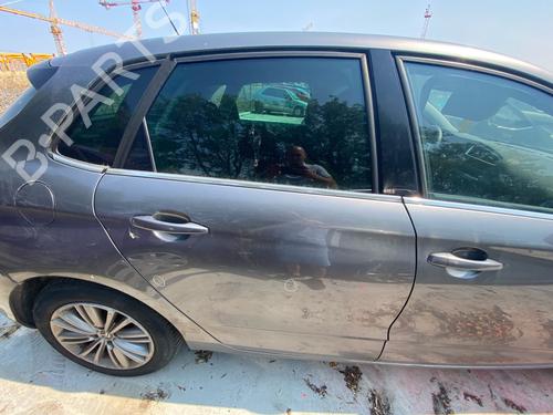 dr-hjre-bagtil-citroen-c4-ii-nc_-2009-37868245 main image