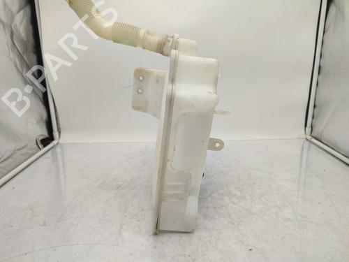 Windscreen washer tank VW GOLF PLUS V (5M1, 521) 1.6 TDI | BP23684135C113 