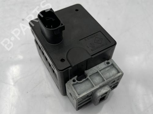 Elektronisk modul RENAULT CLIO IV (BH_) 0.9 TCe 90 (BHNF, BHMA, BHMH, BHJK, BHJR) | BP30863760M83 