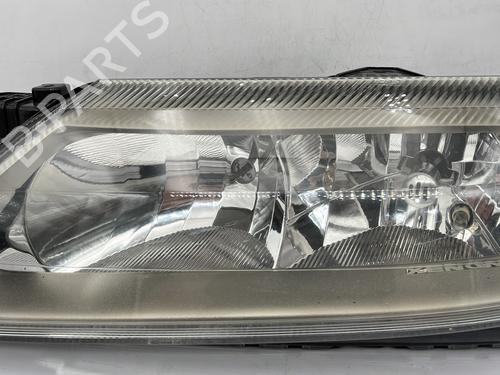 Used Left headlight RENAULT LAGUNA II (BG0/1_) 2.2 dCi (BG0F) (150 hp) 28099180