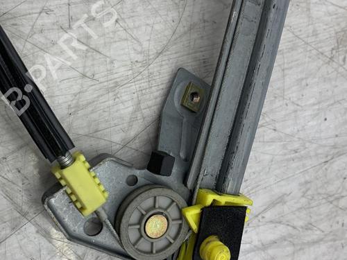 Front right window mechanism RENAULT MEGANE I Coach (DA0/1_) 1.6 e (DA0F) | BP23674125C23 
