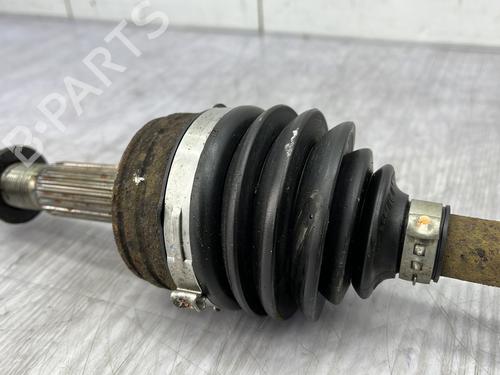 Left front driveshaft PEUGEOT 107 (PM_, PN_) 1.0 | BP25594557M38