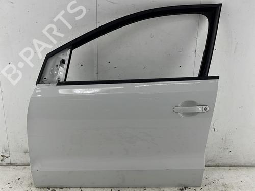 Used Left front door VW POLO V (6R1, 6C1) 1.4 TDI (75 hp) 31794187