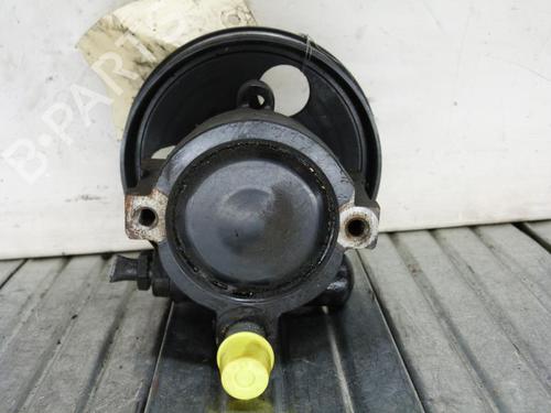 Used Steering pump Steering pump RENAULT SCÉNIC I MPV (JA0/1_, FA0_) 1.6 (JA00, JA16, JA15, JA19, JA1V, JA2B, JA2C, JA0B,... (107 hp) 23671456 23671456